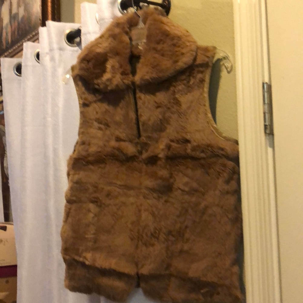 Mifresia vest